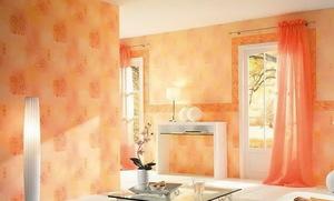 Персиковые обои для стен в интерьере разных помещений