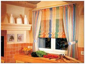 Римские шторы на кухню, особенности и дизайн занавесок