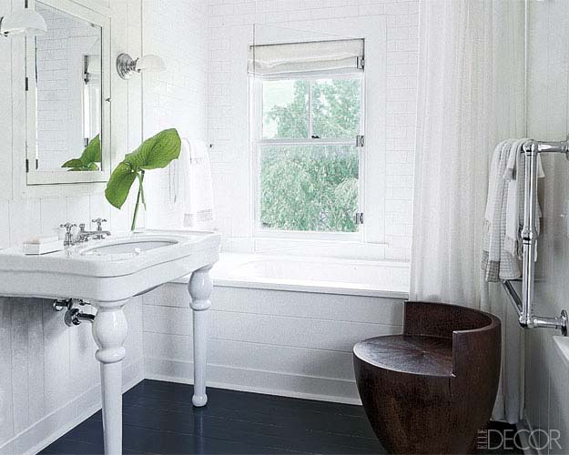 Как подобрать шторы для окна в ванной комнате?